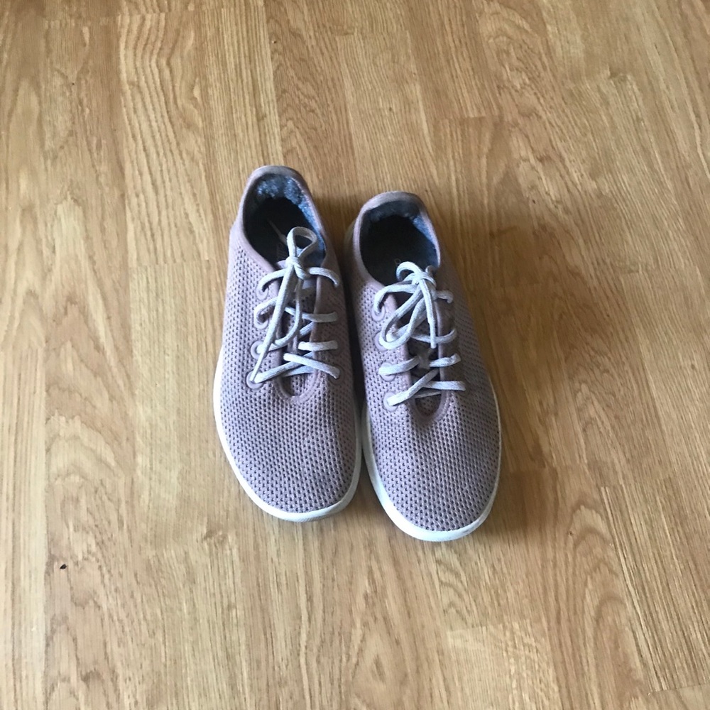 Allbirds Women’s Tree Runners in Kauri Coffee